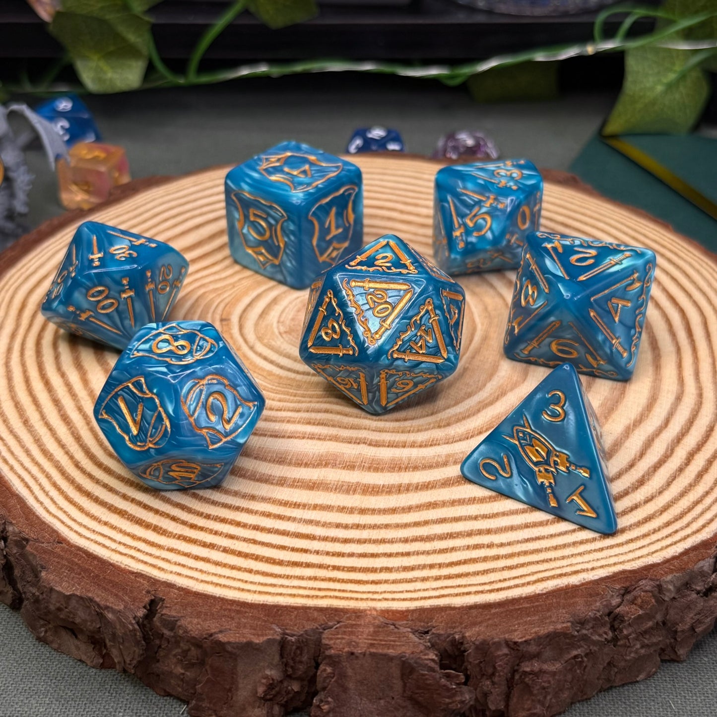Giant Paladin Dice 7 Piece Acrylic Poly Dice Set