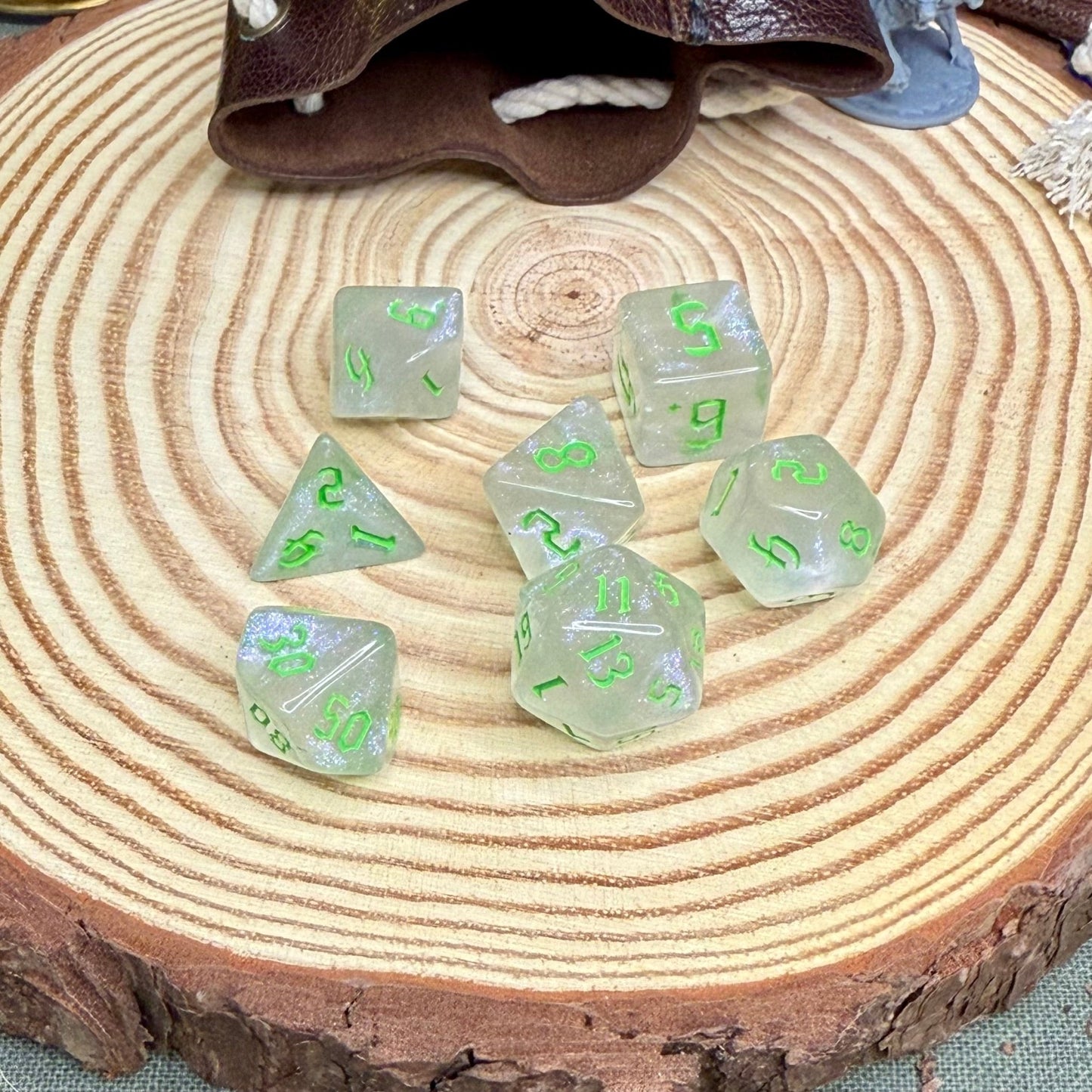 Pearly White 7 Piece Poly Dice Set - The Wandering Satchel